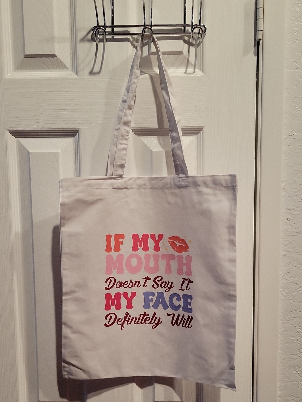 Women’s Graphic Tote Bag - Pink, Red, Purple Lip Print - Picture 3 of 3